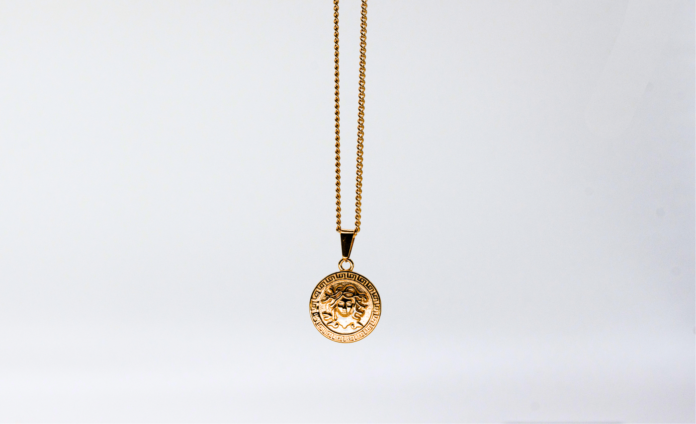 Medusa Pendant - Gold - 18 inch